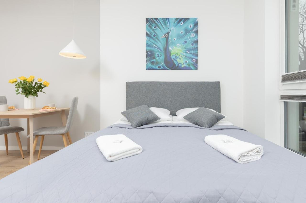 Metro Bielany Apartments With Parking By Noclegi Renters วอร์ซอ ภายนอก รูปภาพ